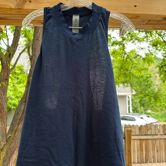 Anthropologie Electric & Rose NWOT Mock Neck Dark Blue Muscle Tank Large - Picture 2 of 12